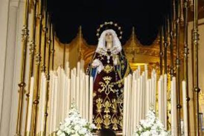 Procesión de Ntra. Sra. de los Dolores al Asilo de Ancianos “San Antón” 